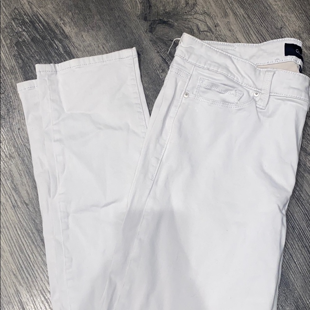 Calvin Klein - Picture 3 of 3